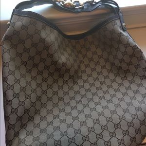 COPY - Gucci canvas shoulder bag with gold hardwa…
